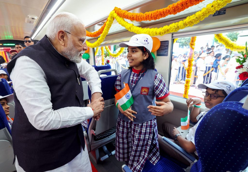 Bengaluru: PM Modi flags off 3 Vande Bharat Express trains