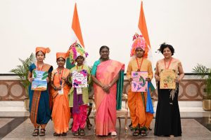 President Murmu celebrates Raksha Bandhan with students from across India at Rashtrapati Bhavan