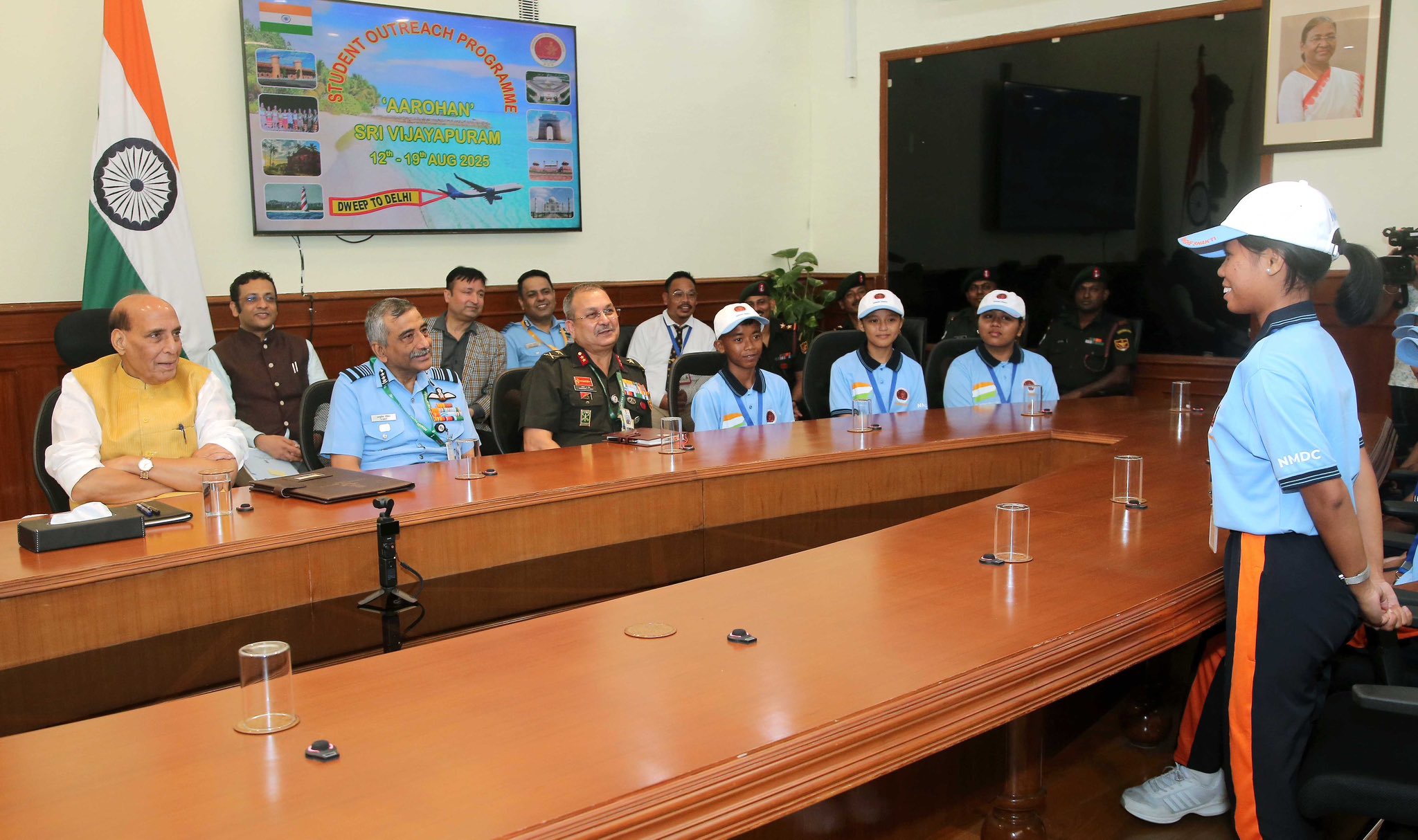 Rajnath Singh meets 30 tribal students from Andaman & Nicobar under ‘Aarohan’ Programme