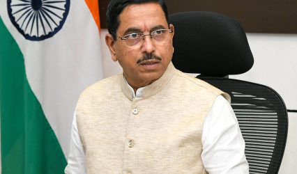 75 Lakh Households to Get Rooftop Solar by End of 2026:Pralhad Joshi