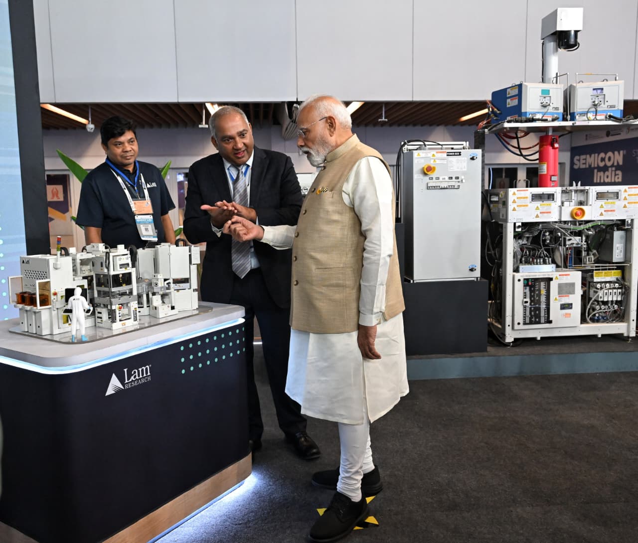 PM Modi stresses role of startups, IP creation in semiconductor future