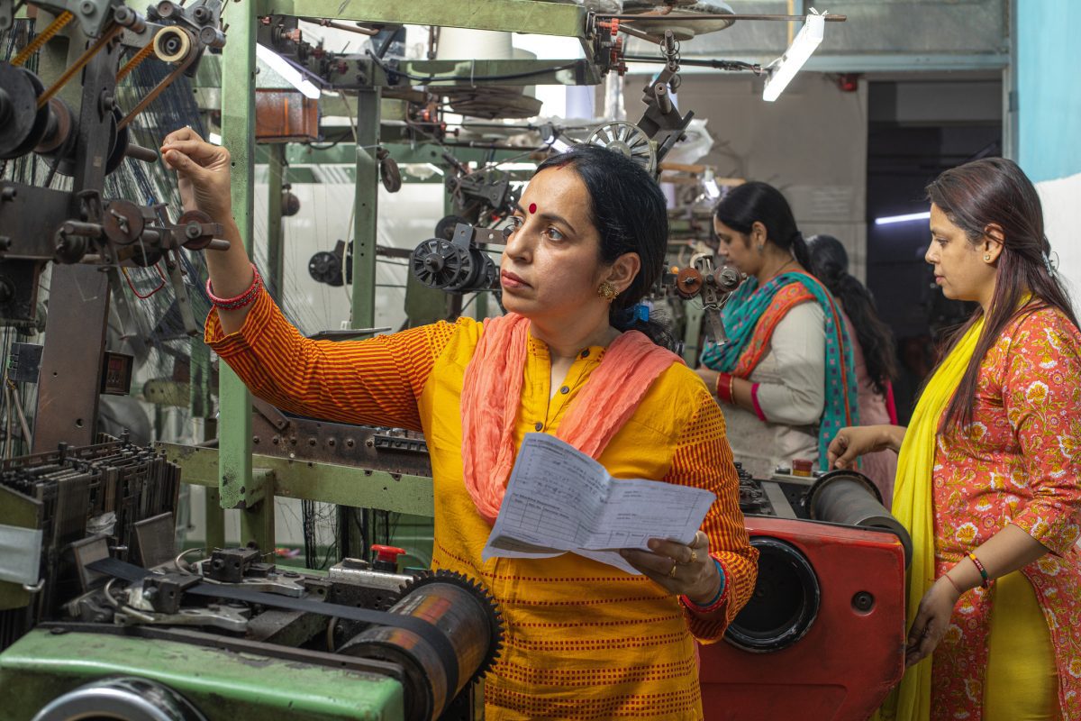 A Giant Leap Towards Enabling Women: Mahila Rozgar Yojana