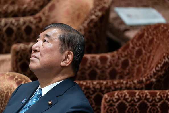 Japanese lawmakers prep leadership bids after PM resigns