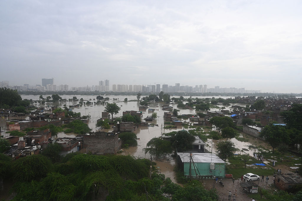 Yamuna floodwaters swamp Delhi, as river flows at 207.48 metres