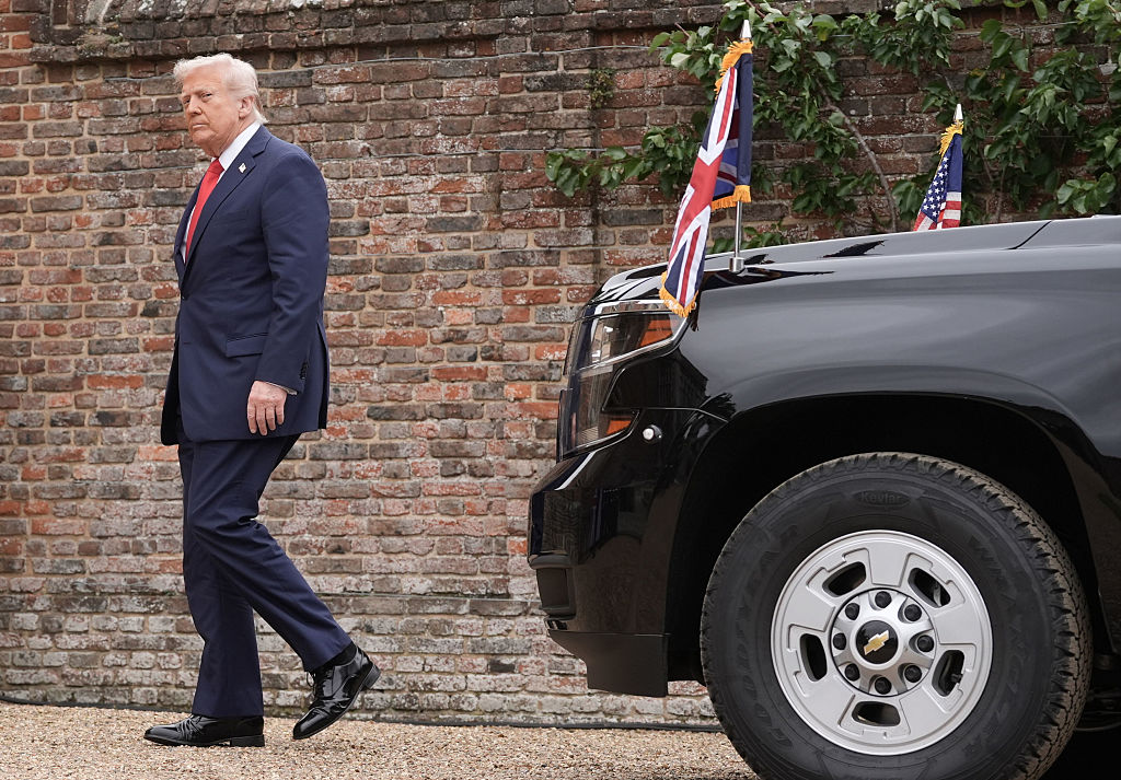After diplomatic blitz on Ukraine and Gaza, Trump moves to passenger seat