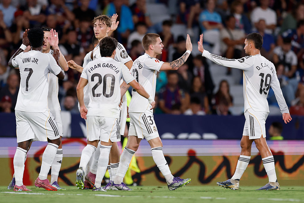 Mbappe and Vinicius shine as Real Madrid dispatch Levante 4-1