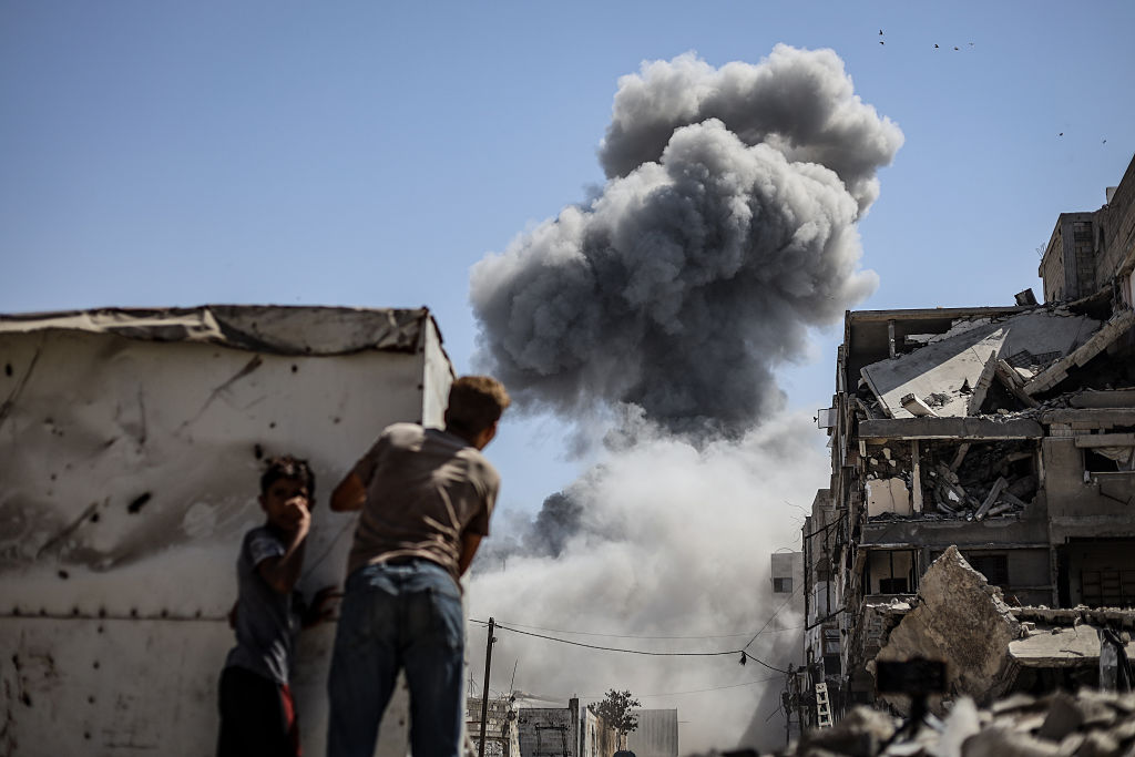 Trump optimistic on Gaza peace deal; Hamas says it lost contact with two hostages in Gaza City