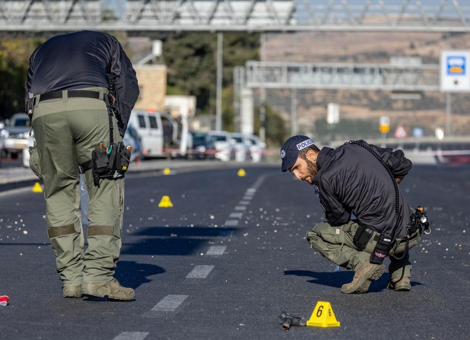 Four killed in Jerusalem shooting, Israeli ambulance service says