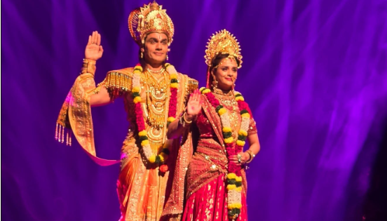 Ayodhya’s Ramleela draws large crowds amid Navratri festivities