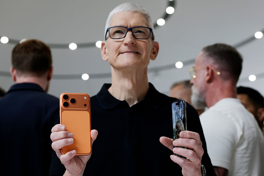 Slim iPhone Air may be a design win for Apple, but AI doubts linger, analysts say