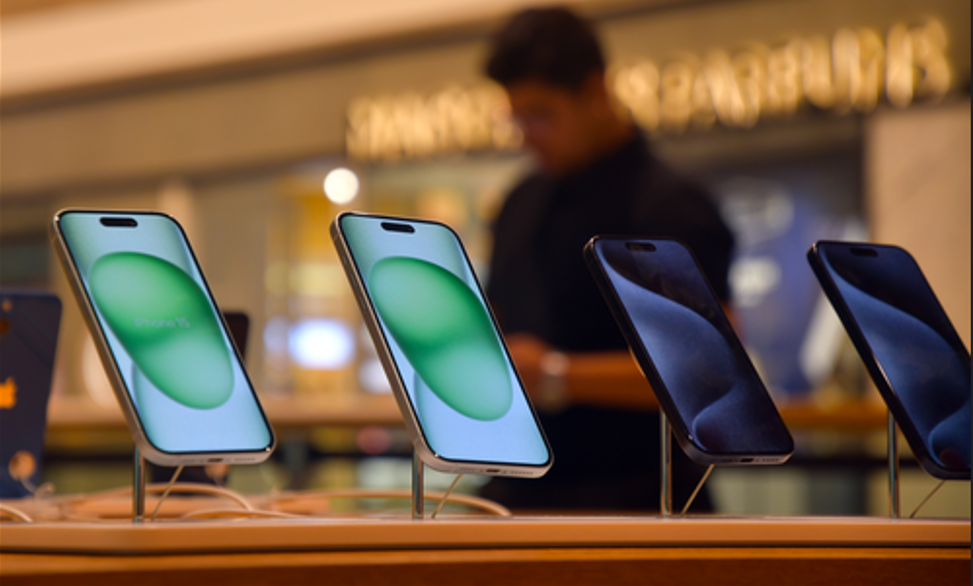 Apple event expected to feature a slimmer iPhone as pricing, AI questions linger