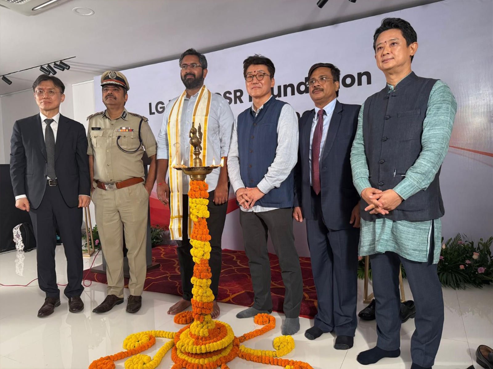 Korean Embassy DCM congratulates launch of LG CSR Foundation in Vizag