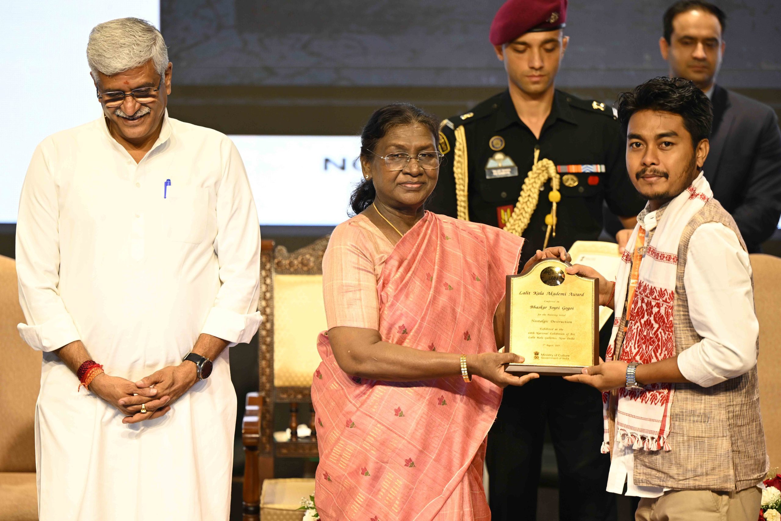 President Murmu graces award ceremony of 64th National Exhibition of Art