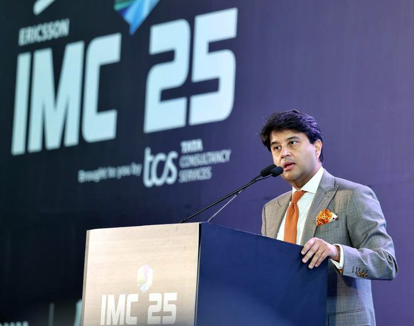 India telecom sector to contribute 20 pc to GDP in next decade: Scindia