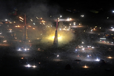 SC permits sale and use of green crackers in Delhi-NCR during Diwali