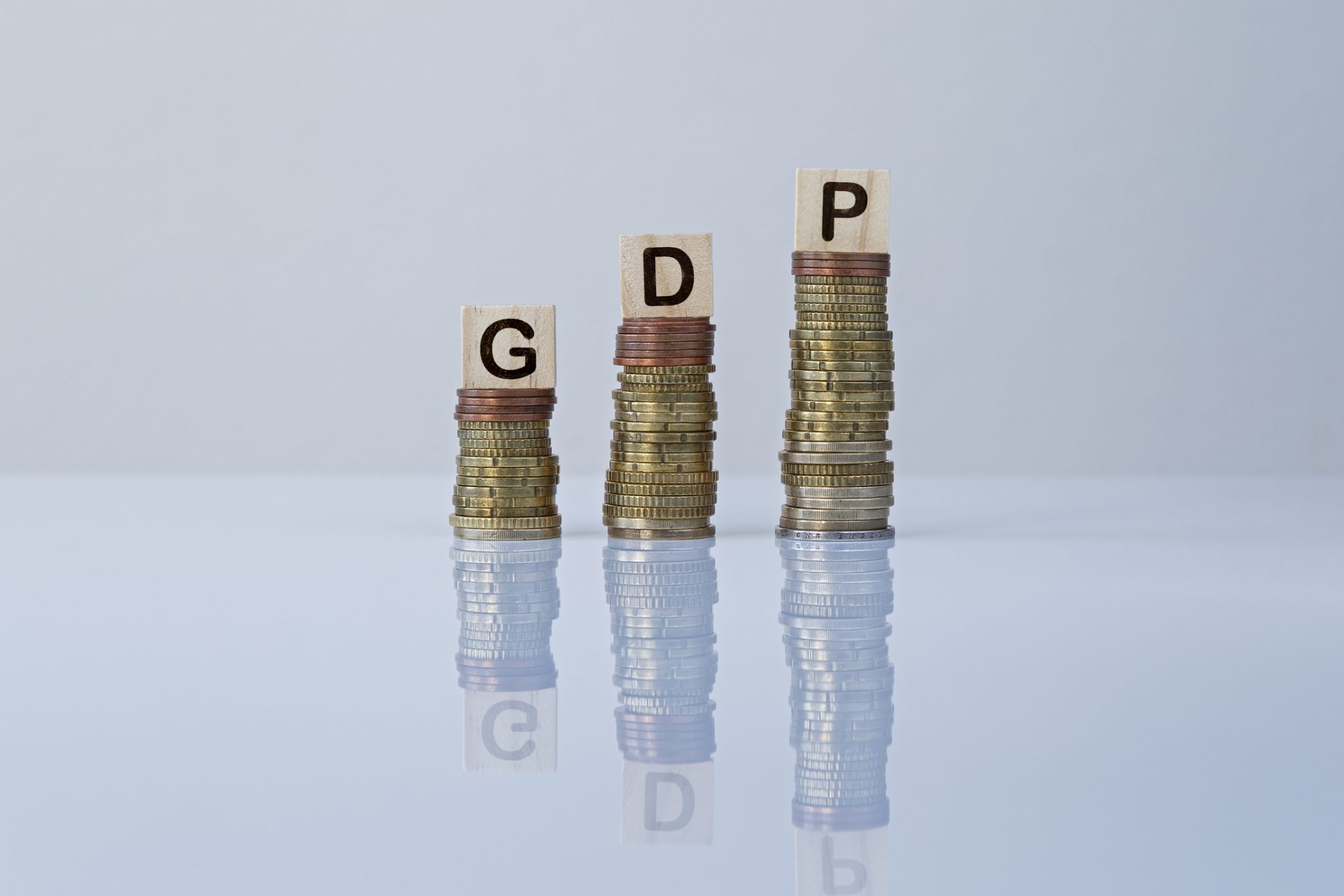 RBI projects 6.8% GDP growth for 2025-26, inflation expected at 2.6% ...