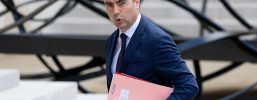 French PM Lecornu races against the clock to form government
