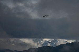 Hundreds of trekkers escape from blizzard-struck Everest in Tibet