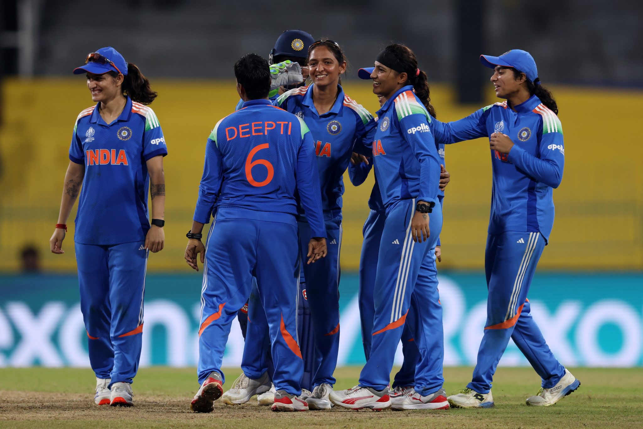 How did India secure the win over Pakistan?