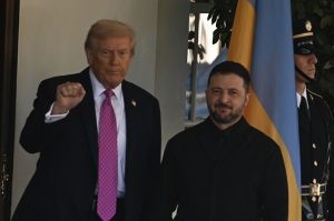 In talks with Zelenskiy, Trump appears to press pause on fresh support