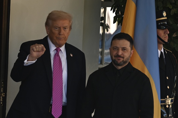 In talks with Zelenskiy, Trump appears to press pause on fresh support
