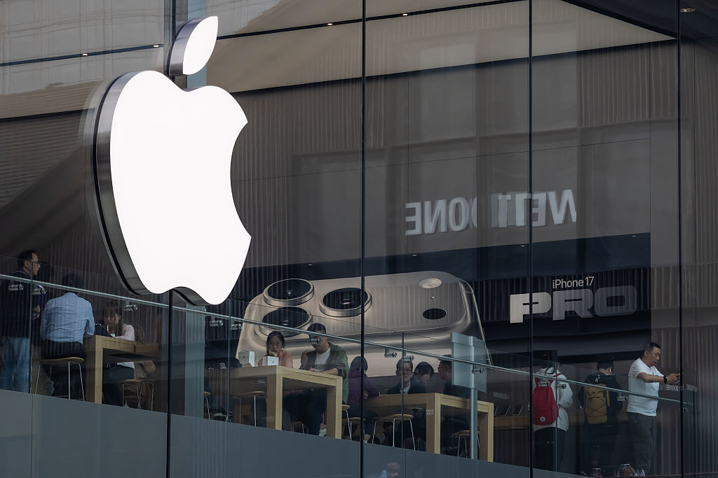 iPhone 17 outsells predecessor by 14% in early China, US sales, research firm says
