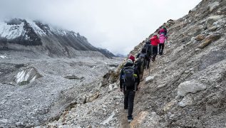 All stranded Everest hikers evacuated from remote Tibetan valley