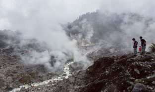 Indonesia’s Mount Lewotobi Laki-laki erupts, spewing ash 10 km into the sky