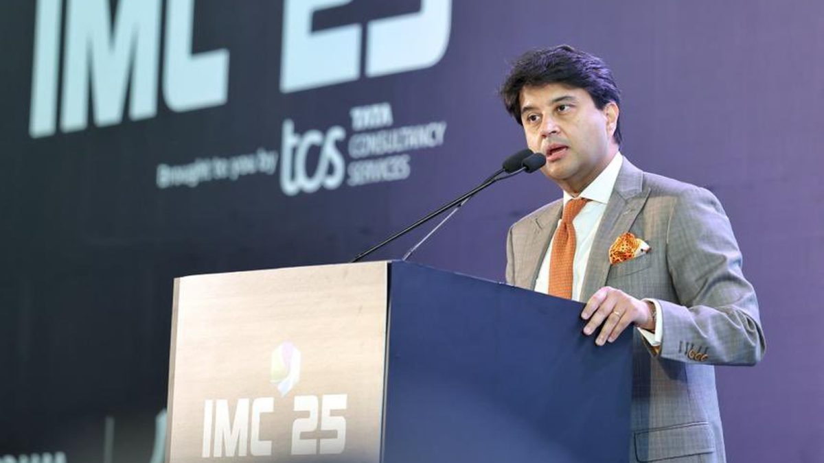 Jyotiraditya Scindia inaugurates SATCOM Summit at IMC 2025, unveils vision for global leadership in satellite communication