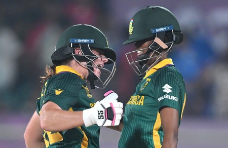 ICC Women’s World Cup: De Klerk’s late onslaught powers South Africa past India