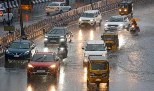 Heavy rainfall likely in Tamil Nadu, Puducherry, Lakshadweep; clear skies likely in Delhi-NCR this week