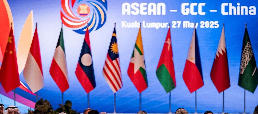 ASEAN to host Trump at summit as US and China seek to avert trade war escalation