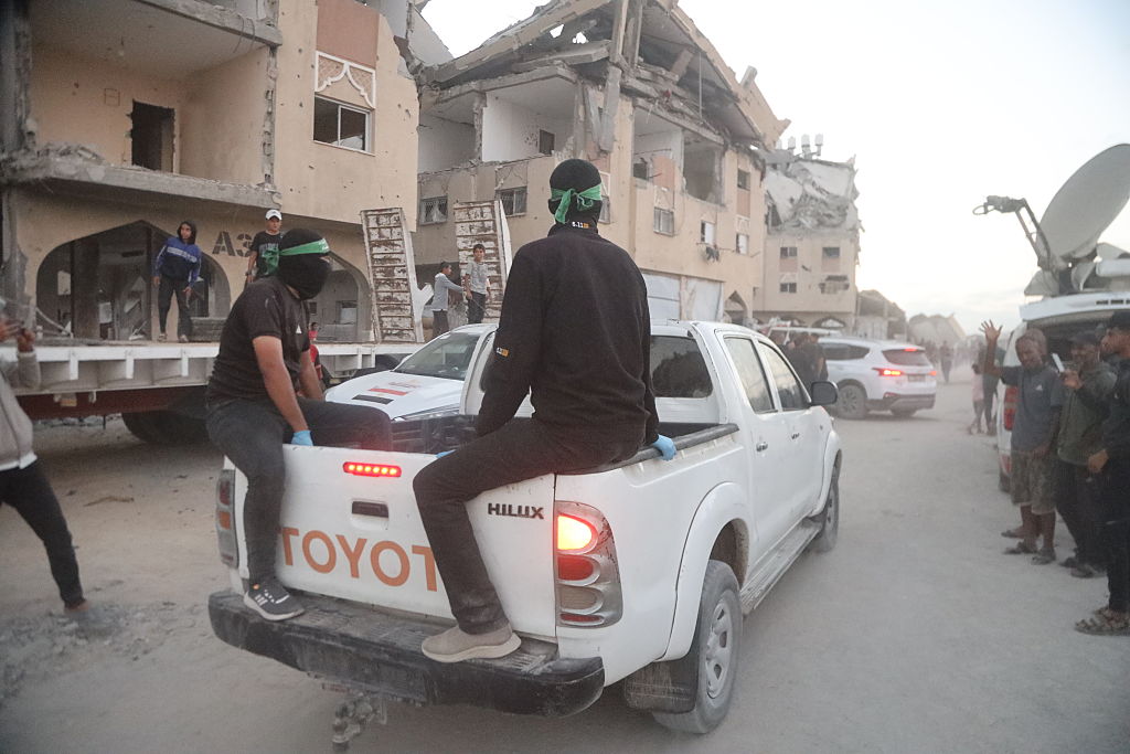 Hamas hands over bodies of two Israeli hostages