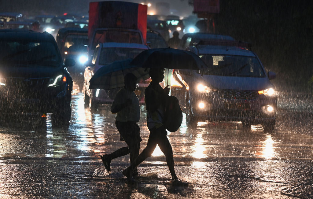 Cyclone Montha: Orange alert in 4 TN districts; Chennai braces for heavy rain