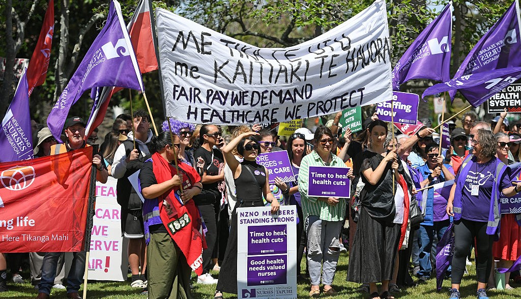Massive strike in New Zealand as 100,000 demand better pay and conditions