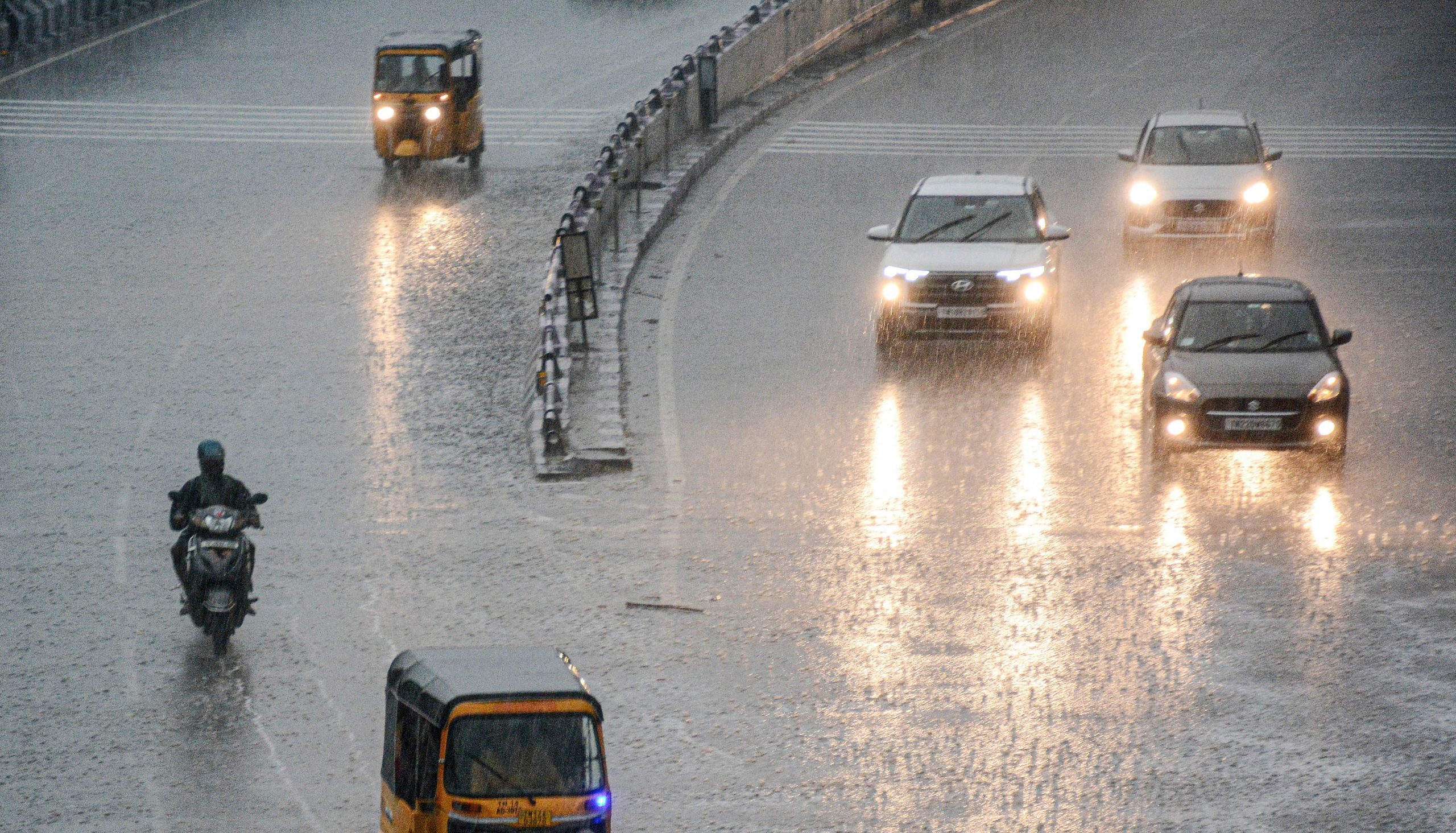 Heavy rain forecast across Tamil Nadu, fishermen advised to stay ashore