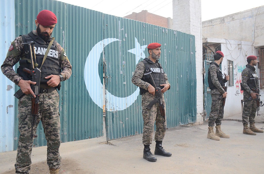 Pakistani troops on high alert on Afghan border after fighting, trade halts