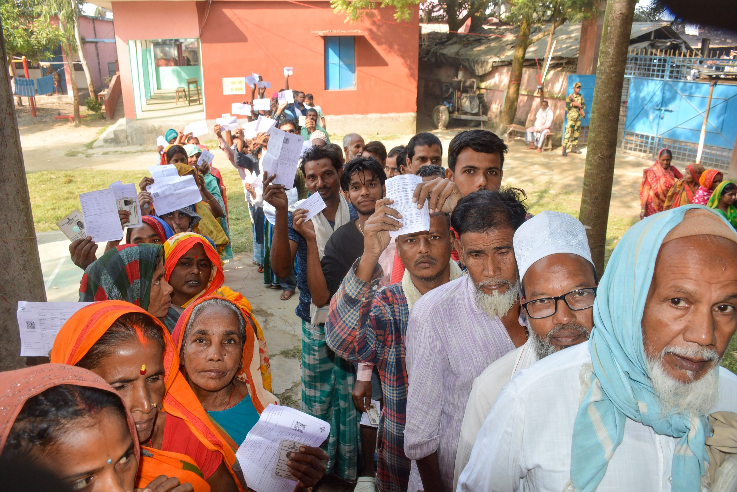Bihar registers 47.62% turnout till 1 p.m. in second phase of Assembly polls