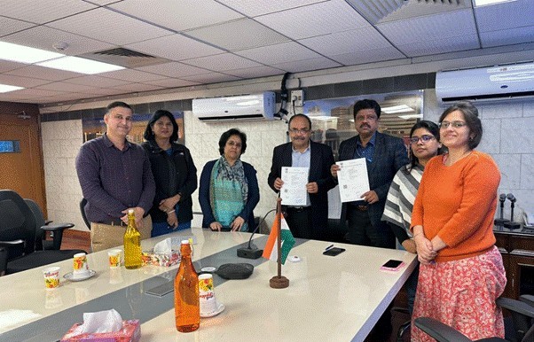 VMMC and Safdarjung Hospital sign MoU with Central Ayurveda Research Institute to strengthen menopause care