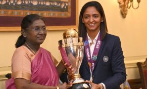 India’s World Cup-winning women’s team meets President Murmu at Rashtrapati Bhavan