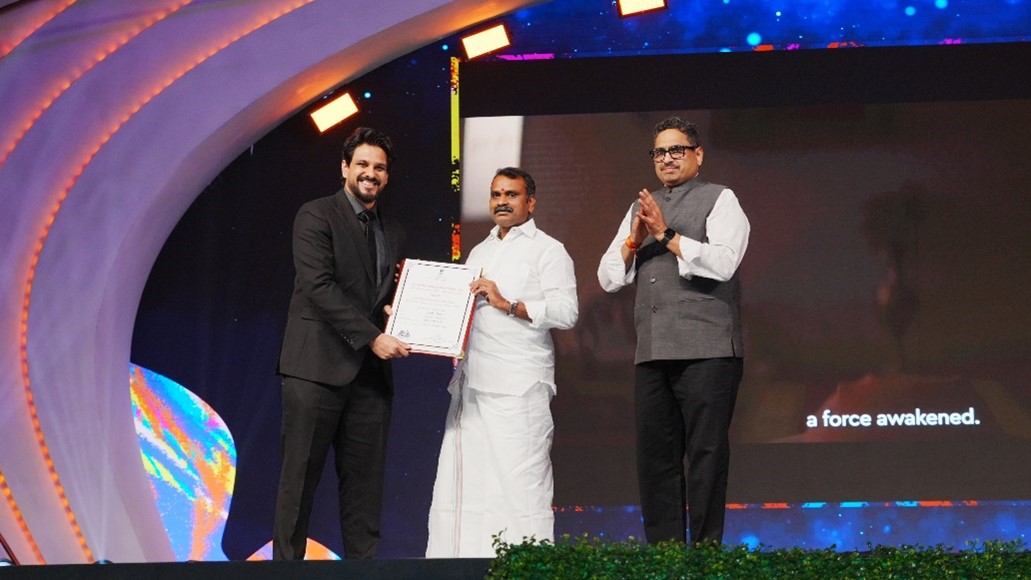 Karan Singh Tyagi wins Best Debut Director award at 56th IFFI for ‘Kesari Chapter 2’
