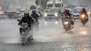 Cold wave conditions to persist over parts of MP and Chhattisgarh; heavy rains likely over southern states