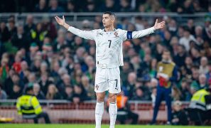 Cristiano Ronaldo sees red as Ireland stun Portugal to keep hopes alive