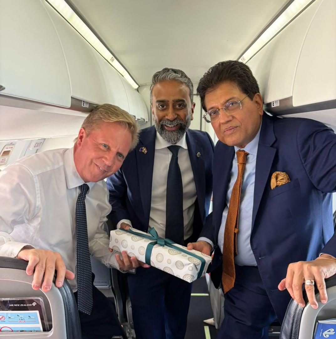 Piyush Goyal Discusses Growth Prospects in India’s Aviation Industry with Air New Zealand CEO