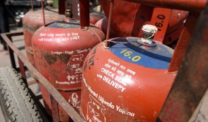 Government restores commercial LPG supplies to pre-crisis levels, withdraws sectoral restrictions