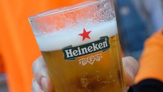 Saudi Arabia Eases Alcohol Curbs with New Stores