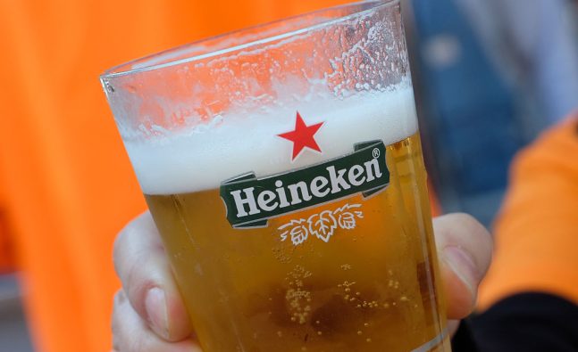 Saudi Arabia Eases Alcohol Curbs with New Stores