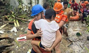 Typhoon Fung-wong batters  Philippines, leaving two dead and forcing one million to evacuate