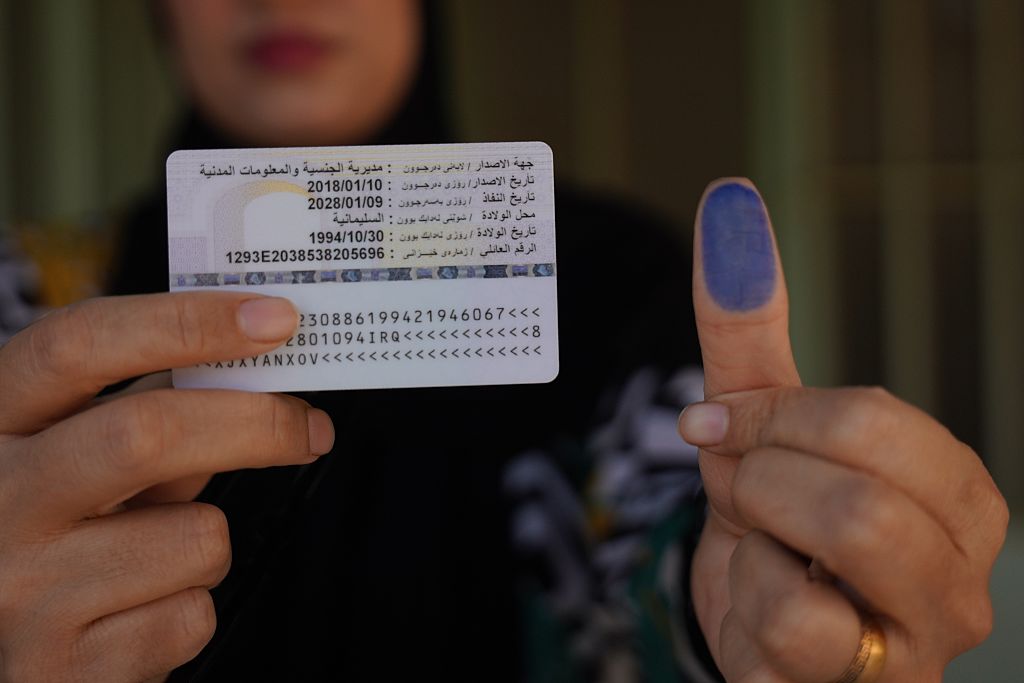 Iraqis vote in election they expect to bring little reform