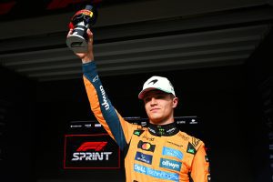 Motor racing-Norris on pole for Sao Paulo sprint, Piastri third
